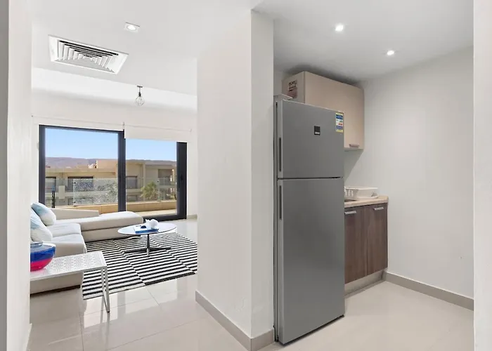 The G Cribs Lavish Sun! I Nesty Hospitality Apartment
