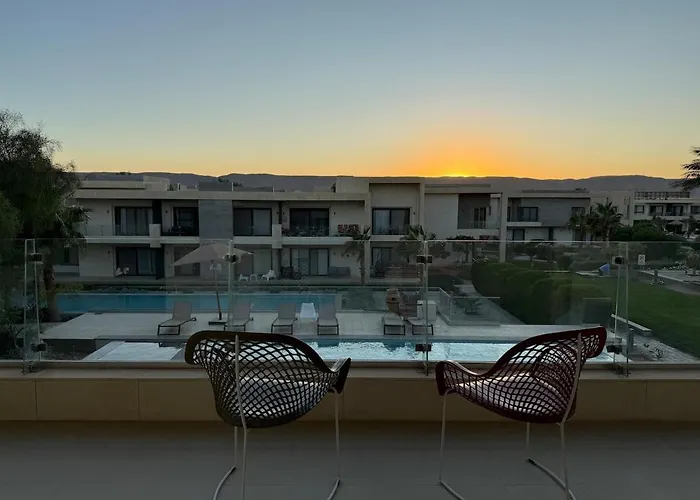 Apartment The G Cribs Lavish Sun! I Nesty Hospitality