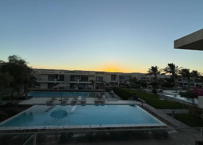 Apartment The G Cribs Lavish Sun! I Nesty Hospitality *